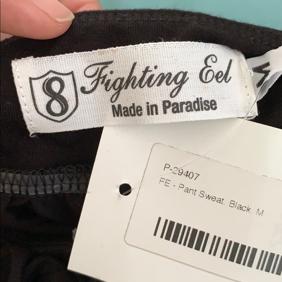 ‼️SOLD ‼️ Fighting Eel, Pant Sweat, NWT Medium - Picture 3 of 3